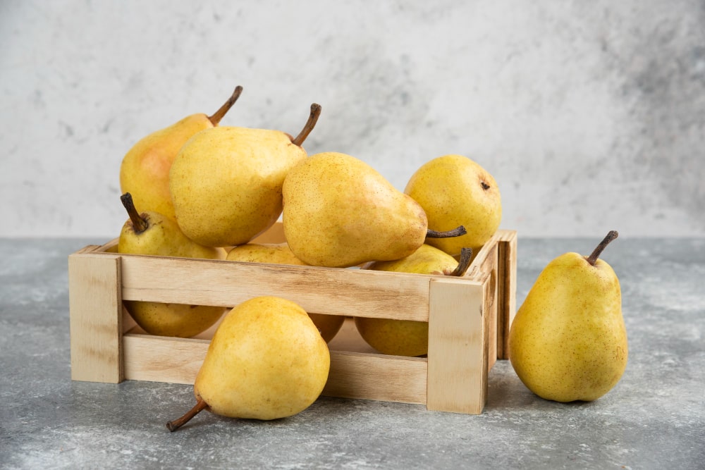 pears: fiber rich and satisfying