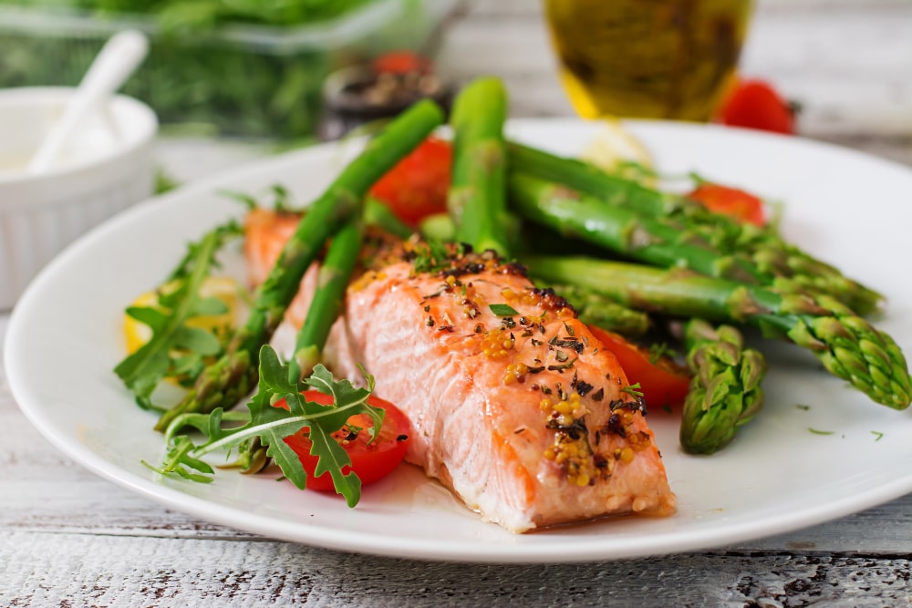 is salmon good for weight loss