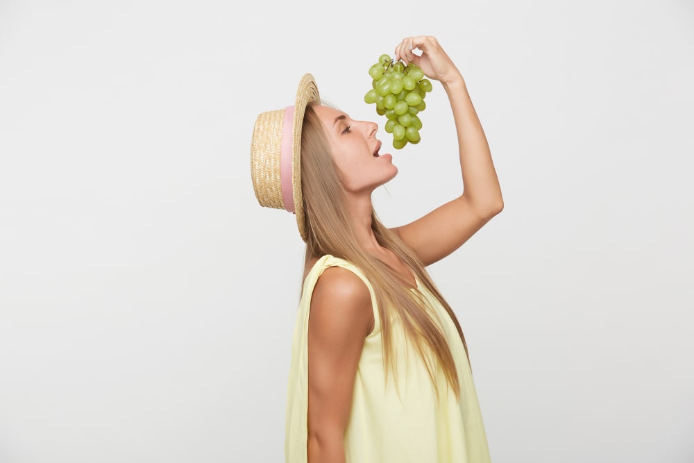 can you eat grapes while pregnant